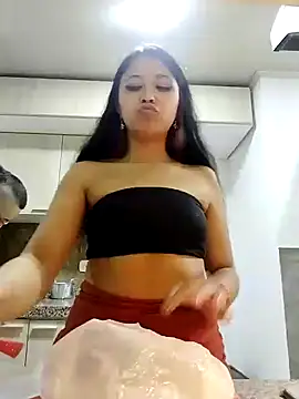 Snapshot of Hot_Teens69 chatting on 01/30/25, 01:11 Hot Teens69 online show from 01/30/25, 01:11