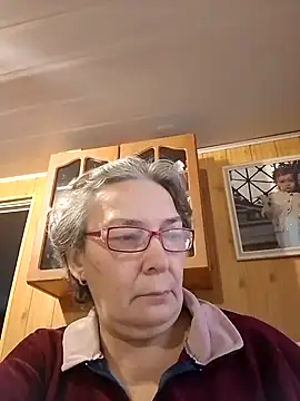 Snapshot of IrinaSweet54 chatting on 12/08/24, 09:13 IrinaSweet54 online show from 12/08/24, 09:13