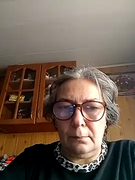 Snapshot of IrinaSweet54 chatting on 12/14/24, 06:56 IrinaSweet54 online show from 12/14/24, 06:56