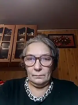 Snapshot of IrinaSweet54 chatting on 12/15/24, 04:48 IrinaSweet54 online show from 12/15/24, 04:48