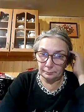 Snapshot of IrinaSweet54 chatting on 12/16/24, 05:00 IrinaSweet54 online show from 12/16/24, 05:00