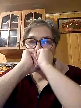 Snapshot of IrinaSweet54 chatting on 01/09/25, 03:12 IrinaSweet54 online show from 01/09/25, 03:12