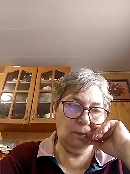 Snapshot of IrinaSweet54 chatting on 01/12/25, 09:40 IrinaSweet54 online show from 01/12/25, 09:40