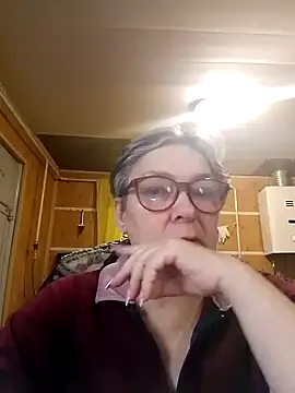 Snapshot of IrinaSweet54 chatting on 01/15/25, 08:20 IrinaSweet54 online show from 01/15/25, 08:20