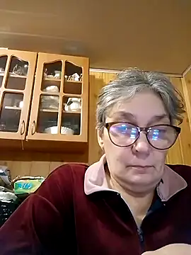 Snapshot of IrinaSweet54 chatting on 01/15/25, 03:18 IrinaSweet54 online show from 01/15/25, 03:18