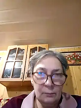 Snapshot of IrinaSweet54 chatting on 01/19/25, 04:46 IrinaSweet54 online show from 01/19/25, 04:46