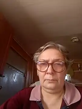 Snapshot of IrinaSweet54 chatting on 01/20/25, 08:52 IrinaSweet54 online show from 01/20/25, 08:52