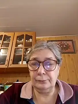 Snapshot of IrinaSweet54 chatting on 01/21/25, 10:19 IrinaSweet54 online show from 01/21/25, 10:19