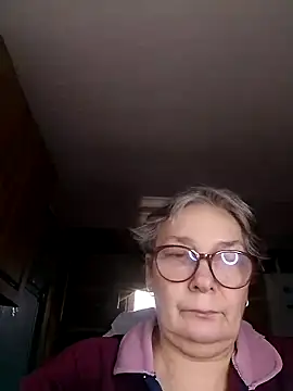 Snapshot of IrinaSweet54 chatting on 01/22/25, 07:57 IrinaSweet54 online show from 01/22/25, 07:57