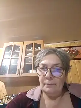 Snapshot of IrinaSweet54 chatting on 01/27/25, 02:35 IrinaSweet54 online show from 01/27/25, 02:35