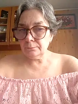 Snapshot of IrinaSweet54 chatting on 02/12/25, 07:34 IrinaSweet54 online show from 02/12/25, 07:34