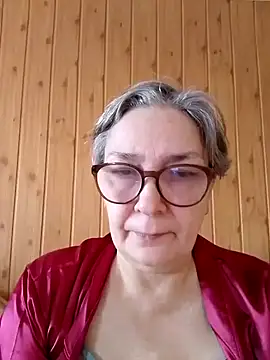 Snapshot of IrinaSweet54 chatting on 02/18/25, 09:21 IrinaSweet54 online show from 02/18/25, 09:21