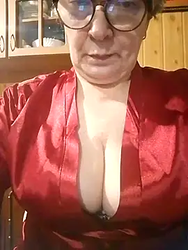 Snapshot of IrinaSweet54 chatting on 02/18/25, 04:05 IrinaSweet54 online show from 02/18/25, 04:05