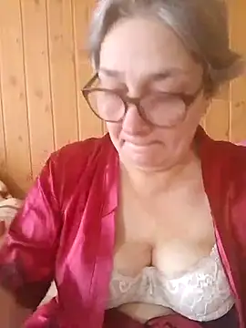 Snapshot of IrinaSweet54 chatting on 02/20/25, 07:34 IrinaSweet54 online show from 02/20/25, 07:34