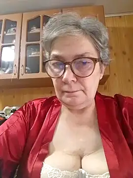 Snapshot of IrinaSweet54 chatting on 09/14/25, 06:01 IrinaSweet54 online show from 09/14/25, 06:01