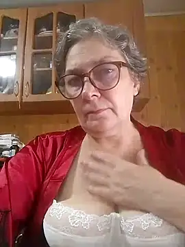 Snapshot of IrinaSweet54 chatting on 09/21/25, 06:48 IrinaSweet54 online show from 09/21/25, 06:48