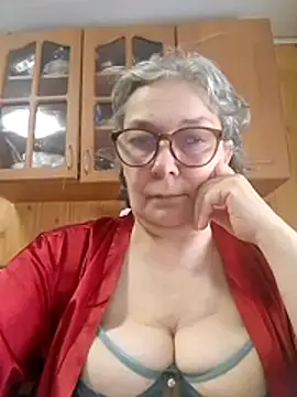 Snapshot of IrinaSweet54 chatting on 04/24/26, 07:22 IrinaSweet54 online show from 04/24/26, 07:22