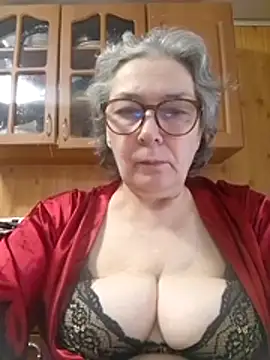 Snapshot of IrinaSweet54 chatting on 04/28/26, 07:57 IrinaSweet54 online show from 04/28/26, 07:57