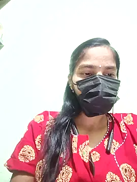 Snapshot of anusiya01 chatting on 02/13/25, 05:01 anusiya01 online show from 02/13/25, 05:01