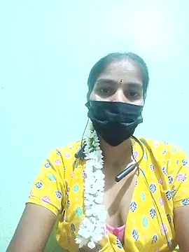 Snapshot of anusiya01 chatting on 02/23/25, 01:42 anusiya01 online show from 02/23/25, 01:42