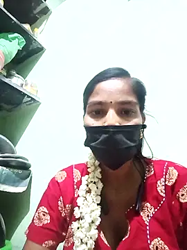 Snapshot of anusiya01 chatting on 03/18/25, 05:21 anusiya01 online show from 03/18/25, 05:21