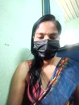 Snapshot of anusiya01 chatting on 09/23/25, 06:38 anusiya01 online show from 09/23/25, 06:38