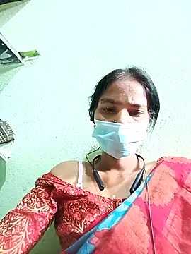 Snapshot of anusiya01 chatting on 11/19/25, 02:33 anusiya01 online show from 11/19/25, 02:33