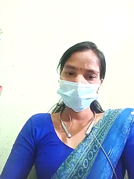 Snapshot of anusiya01 chatting on 12/14/25, 06:30 anusiya01 online show from 12/14/25, 06:30