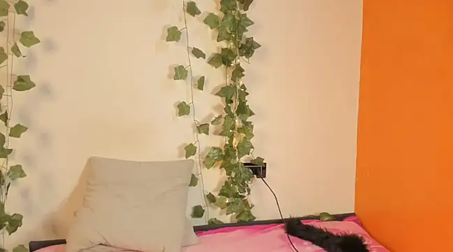 Snapshot of Cataleya19__ chatting on 03/17/25, 03:18 Cataleya19 online show from 03/17/25, 03:18