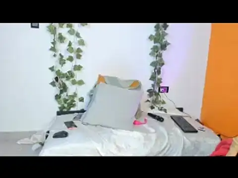 Snapshot of Cataleya19__ chatting on 10/01/25, 10:54 Cataleya19 online show from 10/01/25, 10:54