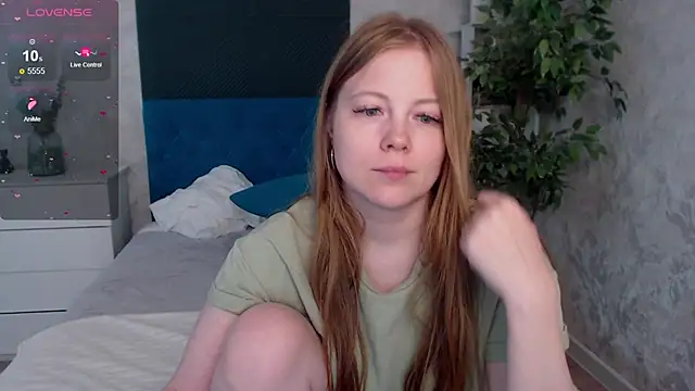 Snapshot of JennyyHot chatting on 03/20/26, 05:56 JennyyHot online show from 03/20/26, 05:56