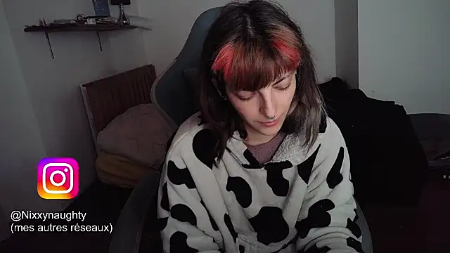 Nixxy naughty online show from 03/10/25, 09:29