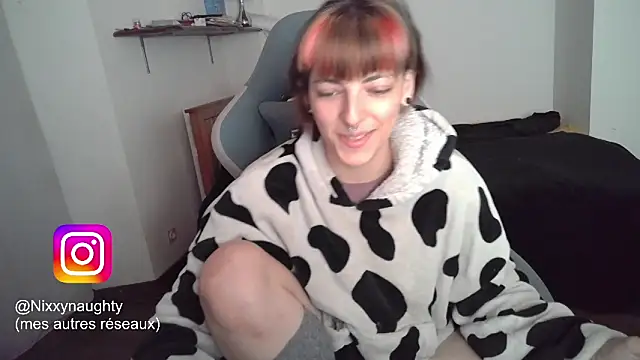 Nixxy naughty online show from 03/11/25, 10:31