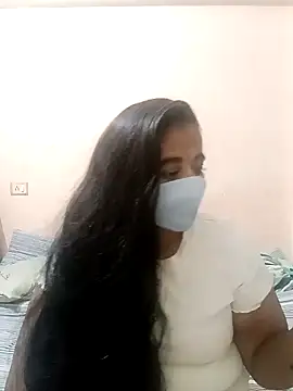 Snapshot of DIZZLING_DIVA chatting on 12/20/24, 08:01 DIZZLING DIVA online show from 12/20/24, 08:01