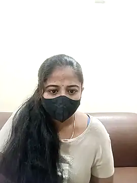 Snapshot of DIZZLING_DIVA chatting on 12/28/24, 03:37 DIZZLING DIVA online show from 12/28/24, 03:37