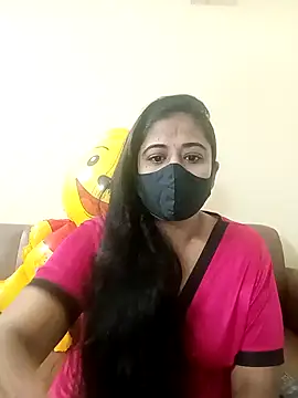 Snapshot of DIZZLING_DIVA chatting on 12/30/24, 11:15 DIZZLING DIVA online show from 12/30/24, 11:15