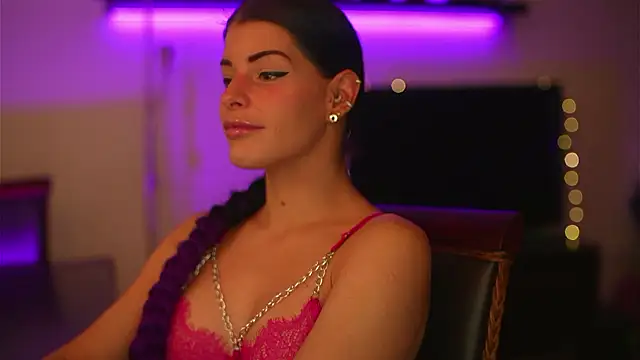 Snapshot of Bellis_Perenis chatting on 12/08/24, 05:07 Bellis Perenis online show from 12/08/24, 05:07