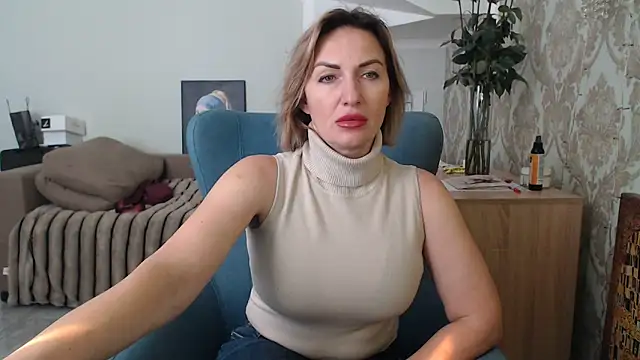 Mallinia online show from 03/13/26, 11:50