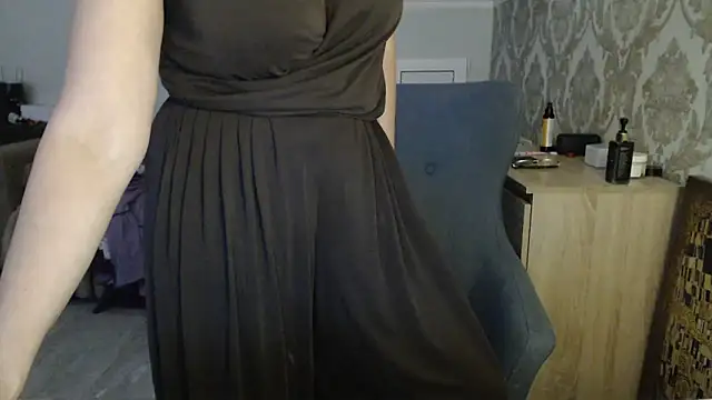Mallinia online show from 06/03/26, 02:33