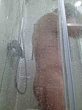 Snapshot of axecoman60 chatting on 02/11/25, 06:40 axecoman60 online show from 02/11/25, 06:40