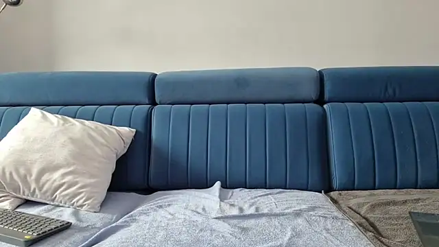 Snapshot of axecoman60 chatting on 02/24/25, 10:15 axecoman60 online show from 02/24/25, 10:15