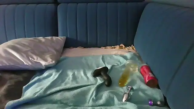 Snapshot of axecoman60 chatting on 03/09/25, 02:21 axecoman60 online show from 03/09/25, 02:21