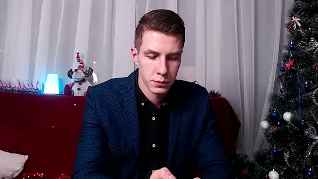 Snapshot of Chris_Brien chatting on 01/11/25, 12:01 Chris Brien online show from 01/11/25, 12:01