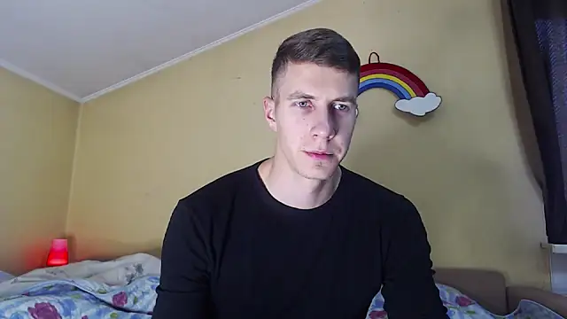 Snapshot of Chris_Brien chatting on 10/31/25, 07:20 Chris Brien online show from 10/31/25, 07:20