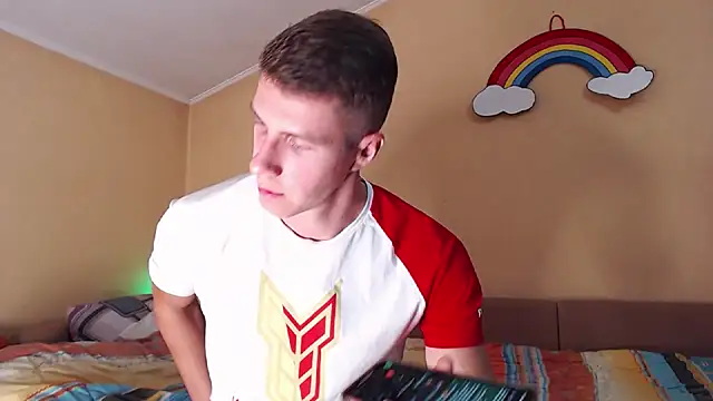 Snapshot of Chris_Brien chatting on 11/02/25, 04:20 Chris Brien online show from 11/02/25, 04:20