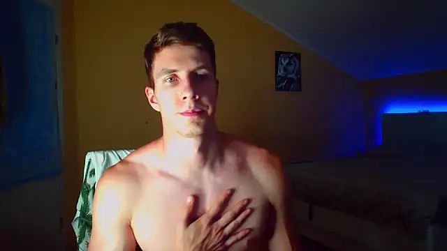 Snapshot of Chris_Brien chatting on 07/14/26, 10:21 Chris Brien online show from 07/14/26, 10:21