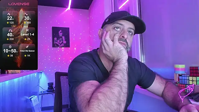 MAGABEAR077 online show from 10/19/25, 01:06