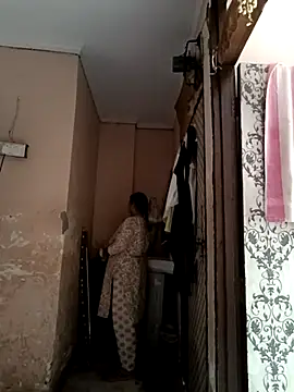 Snapshot of Kavya_kapoor chatting on 02/19/25, 05:27 Kavya kapoor online show from 02/19/25, 05:27