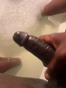 Snapshot of 133pipi chatting on 04/14/26, 07:58 133pipi online show from 04/14/26, 07:58