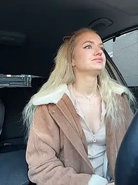 Snapshot of Devill_Angel_ chatting on 04/09/26, 05:40 Devill Angel online show from 04/09/26, 05:40